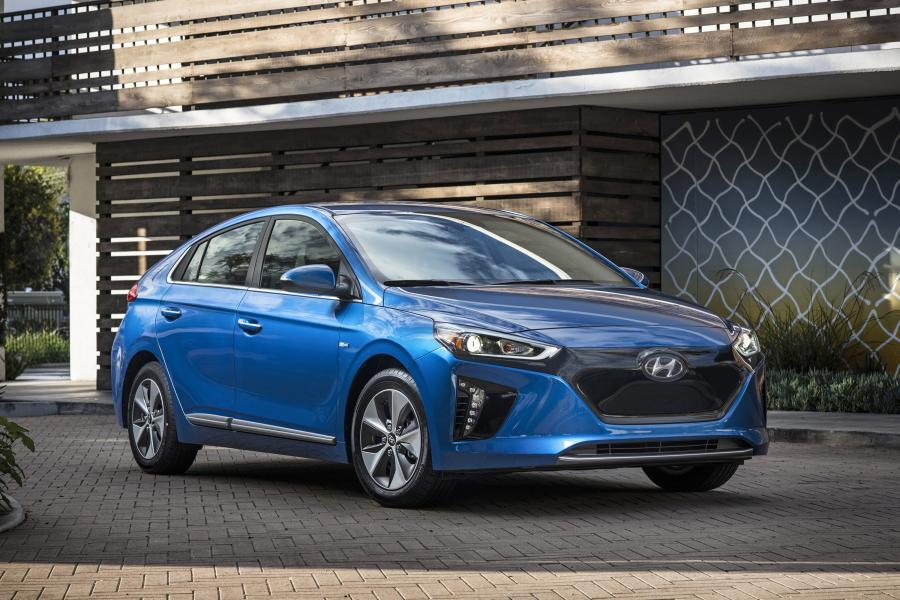  Hyundai IONIQ electric (AE) 2016 года  (NA) (фото 28 из 41)